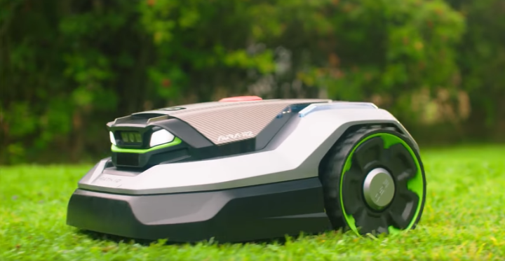 EGO AURA-R2 RMR1500E robotic mower, recommended mowing area 1500 m²