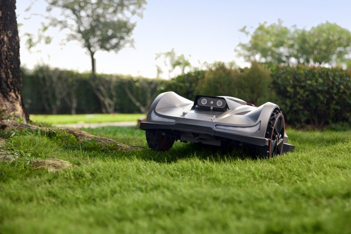 sunseeker X7 Gen2 robotic mower, recommended mowing area 3000 m²
